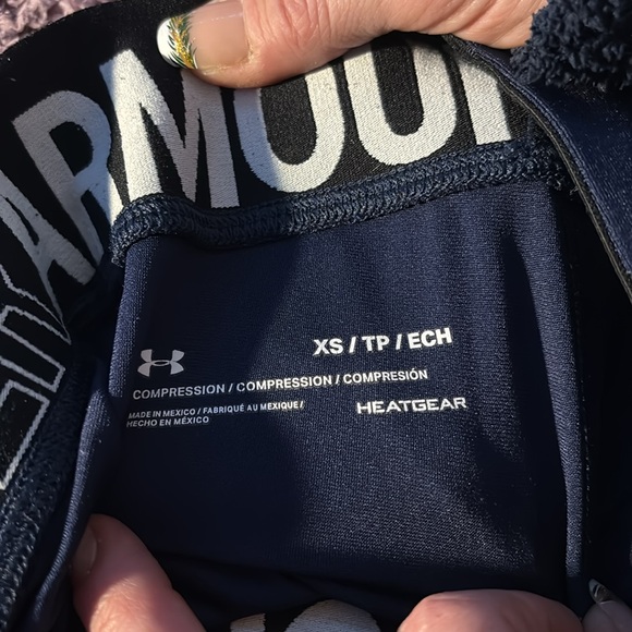 Under Armor spandex. Navy blue. Size extra small. - Picture 3 of 3
